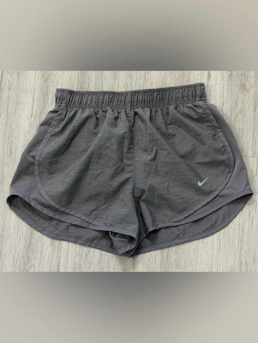 90: Nike Women’s Charcoal Athletic Running Shorts - Small